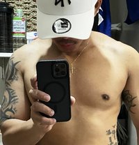 Gray08 - Male escort in Manila