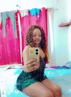 Grea - escort in Pune Photo 2 of 8