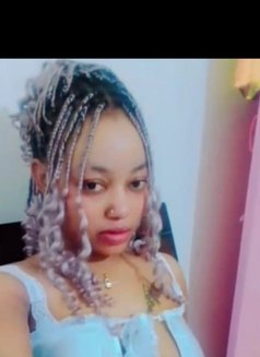 Grea - escort in Pune Photo 4 of 8