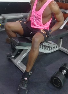 Greaty - Acompañantes masculino in Dubai Photo 1 of 5