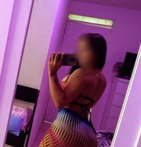 Grenadine - escort in Linz