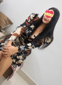 Grima - escort in Noida Photo 2 of 6