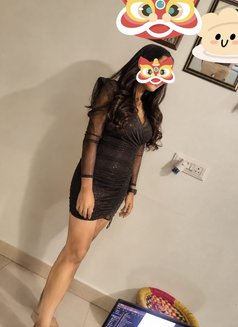 Grima - escort in Noida Photo 3 of 6
