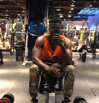 Grimes - Male escort in Accra