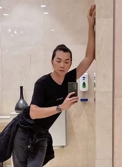 Grumpy Both - Male escort in Dubai Photo 4 of 5