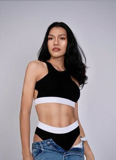 Grxcx Wxphx - Acompañantes transexual in Bangkok Photo 6 of 8