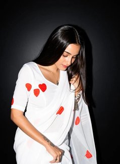 🛑 Guaranteed Cash Hand to Hand - escort in Chennai Photo 1 of 5