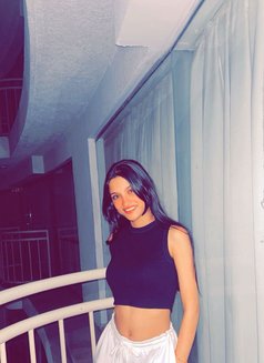 🛑 Guaranteed Cash Hand to Hand - escort in Surat Photo 1 of 5
