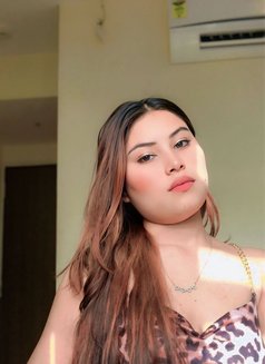 🛑 Guaranteed Cash Hand to Hand - escort in Surat Photo 2 of 5