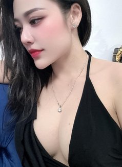 Gucci GFE, Best Nuru Massage, Toys - puta in Dubai Photo 11 of 12