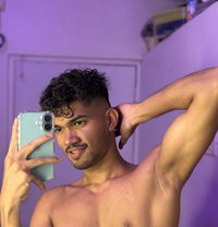 Guddu - Acompañantes masculino in Mumbai