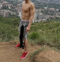Guiseppe Kim - Male escort in Dubai