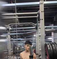 Guitar M - masseur in Phuket