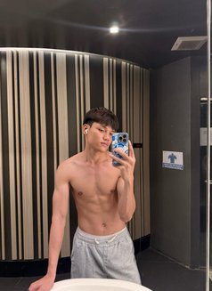 Guitar M - masseur in Phuket Photo 6 of 6