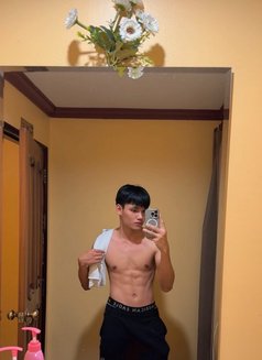 Guitar M - masseur in Phuket Photo 8 of 8