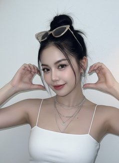 Guitar - puta in Kuala Lumpur Photo 2 of 5