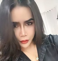 Guitar - escort in Muscat