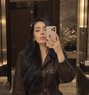 Gül - escort in İstanbul Photo 1 of 8