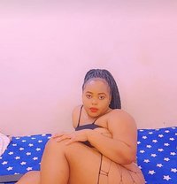 Gulis - escort in Nizwa