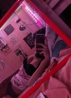 Gumamela - Agencia de putas in Phitsanulok Photo 2 of 2