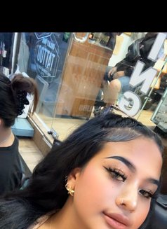 Gun fat A$$ natural - puta in Phuket Photo 20 of 26