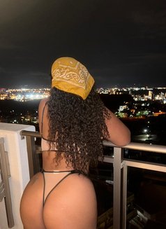 Gun fat A$$ natural - puta in Phuket Photo 24 of 26