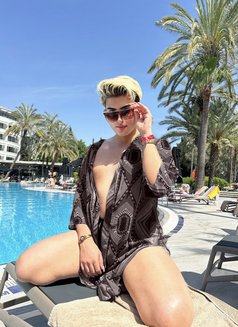 Güneş - Male escort in İstanbul Photo 5 of 7