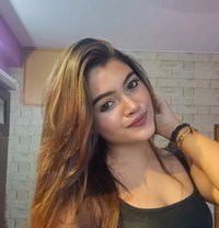 Gunjan - puta in Bangalore