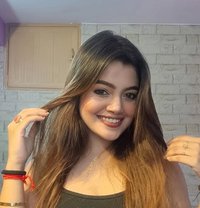 Gunjan - puta in Bangalore