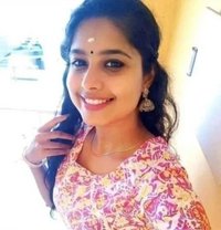 Gunjan - escort in Chennai Photo 1 of 2