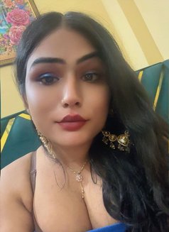Gunjan - Acompañantes transexual in New Delhi Photo 3 of 7