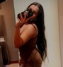 Janvi - escort in New Delhi Photo 1 of 6