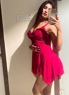 93557,96992 kajal Independent girl model - escort in Gurgaon Photo 1 of 3