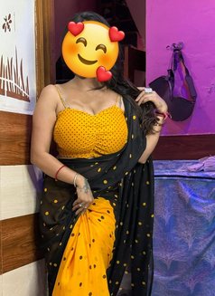 🟢 THREESOME❣️ CAM📸ANAL🥀 QUEEN🥀 - escort in New Delhi Photo 2 of 16