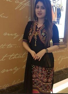 Gurgaon Escorts 5★star Luxury Hotel 24x7 - puta in Gurgaon Photo 2 of 3