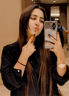 Gurgaon Escorts - puta in Gurgaon Photo 1 of 13