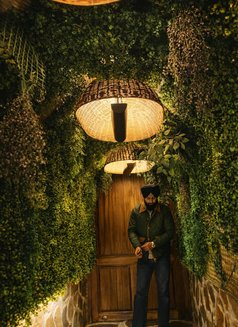 Guri Gill - Male escort in Chandigarh Photo 1 of 5