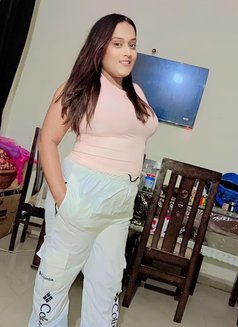 Gurleen - escort in Chandigarh Photo 2 of 2