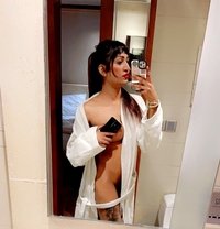 Gurleen - Transsexual escort in Amritsar