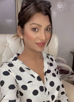 Gurleen Kau4 - Transsexual escort in Chandigarh Photo 1 of 7