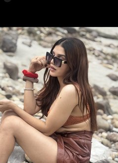 Gurleen Kaur - puta in New Delhi Photo 16 of 21