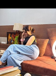 Gurleen Kaur - puta in New Delhi Photo 22 of 24