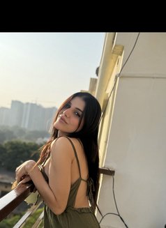 Gurleen Kaur - escort in New Delhi Photo 20 of 22