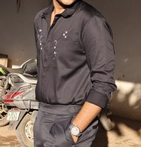 Guru - Male adult performer in Coimbatore