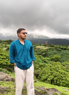Guru - Male escort in Jaipur Photo 1 of 2