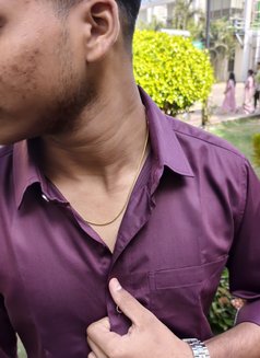 Guruu - Male adult performer in Coimbatore Photo 3 of 3