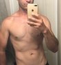 W E S T E R N 20 CM - Acompañantes masculino in Mumbai Photo 1 of 6