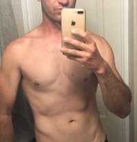 W E S T E R N 20 CM - Acompañantes masculino in Mumbai