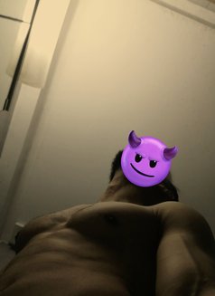 Gustavo - Male escort in Casablanca Photo 1 of 1
