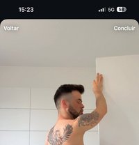 Gutooh - masseur in Brussels
